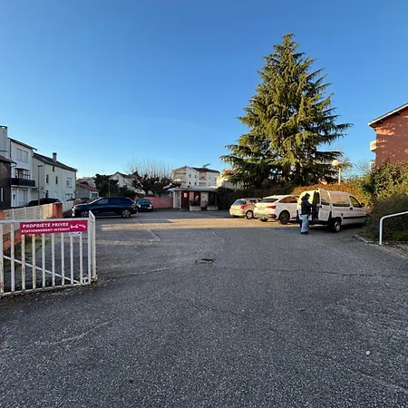 Appartement Climatise Avec Parking Securisee 105