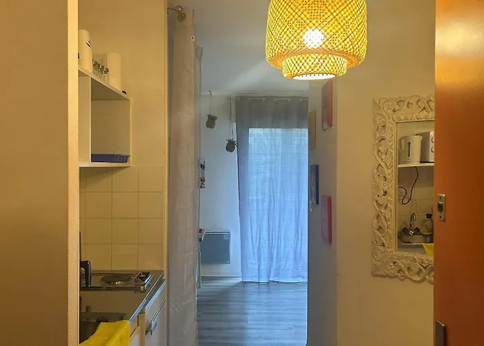 Appartement Climatise Avec Parking Securisee 105